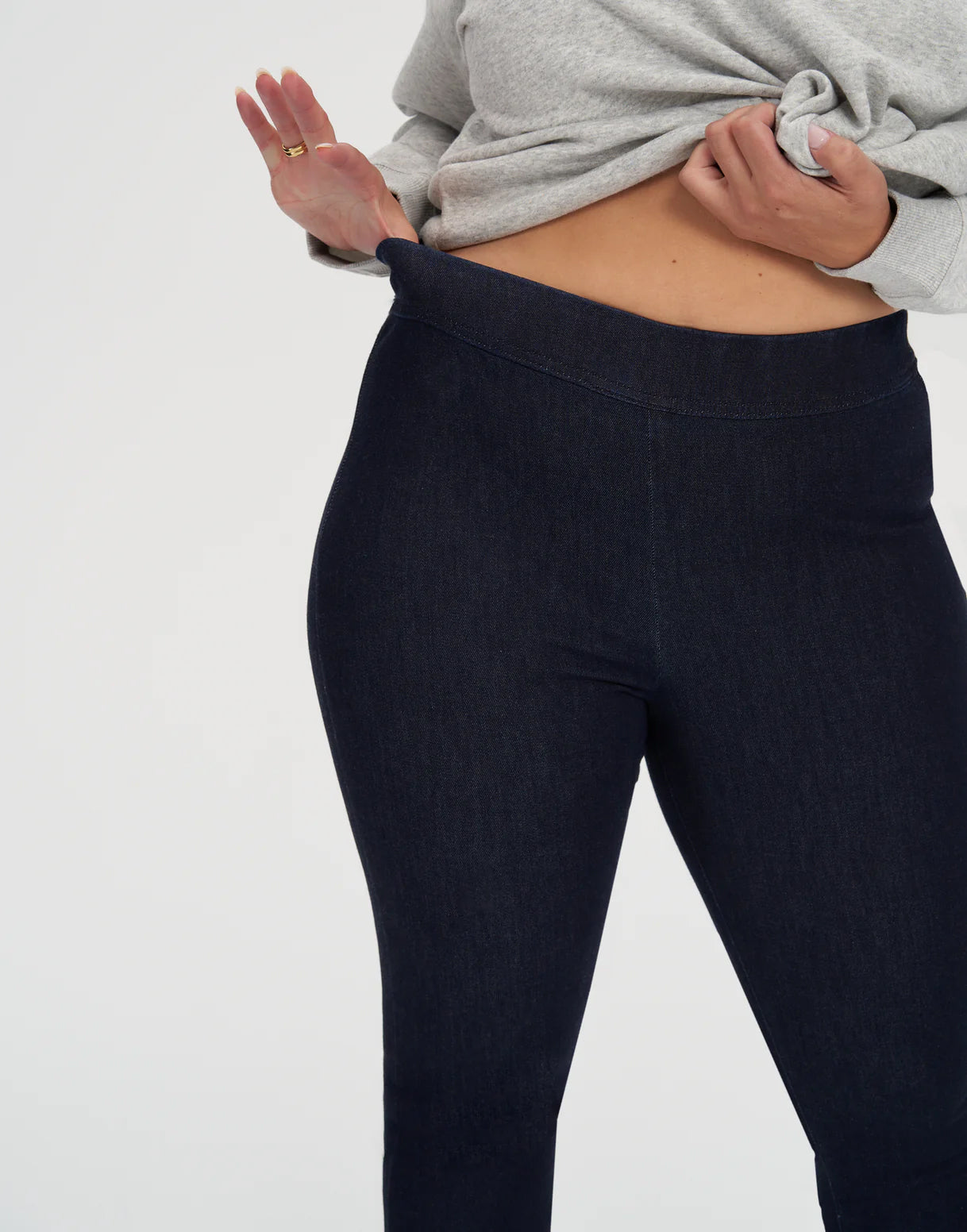 Jeans coupe skinny Rachel à enfiler “Pull-on” - bleu indigo prague Yoga Jeans 4 de 6