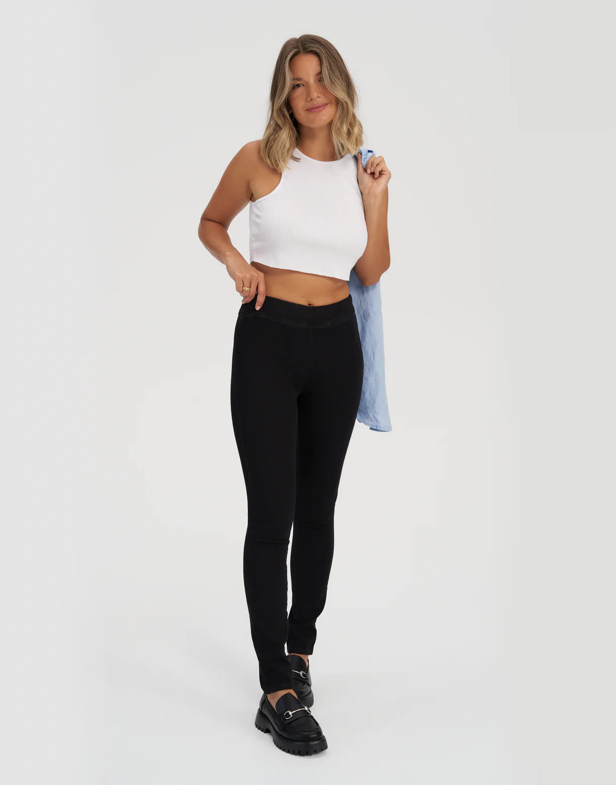 Jeans coupe skinny Rachel à enfiler “Pull-on” - noir Yoga Jeans 3 de 5