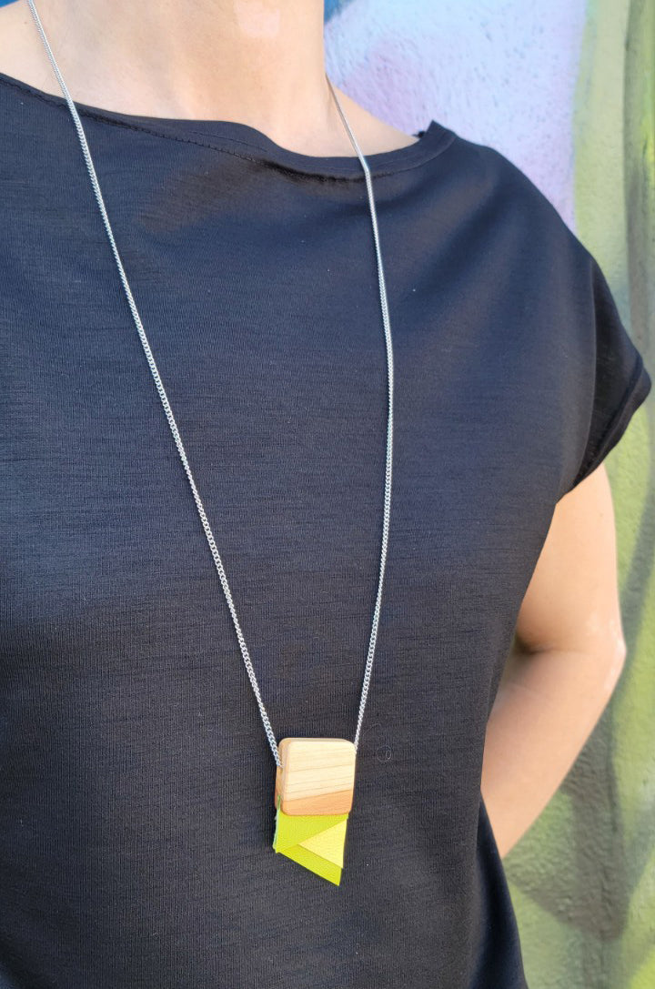 Mini Asymmetric leather necklace