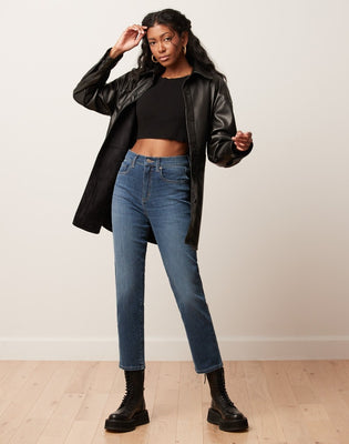 Jeans coupe fuselée Emily Charli