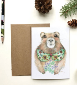 Carte marmotte et son col brodé par Katrinn Pelletier