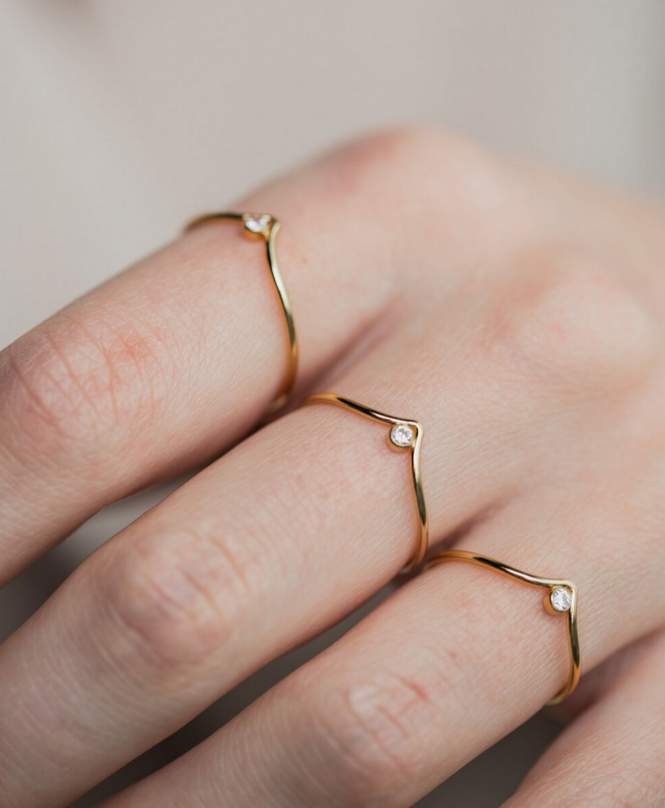 Quinn gold ring