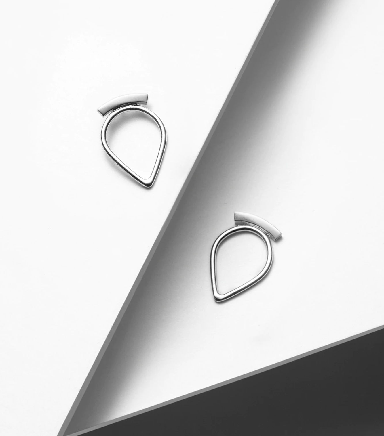 Rivière-du-Loup silver drop earrings